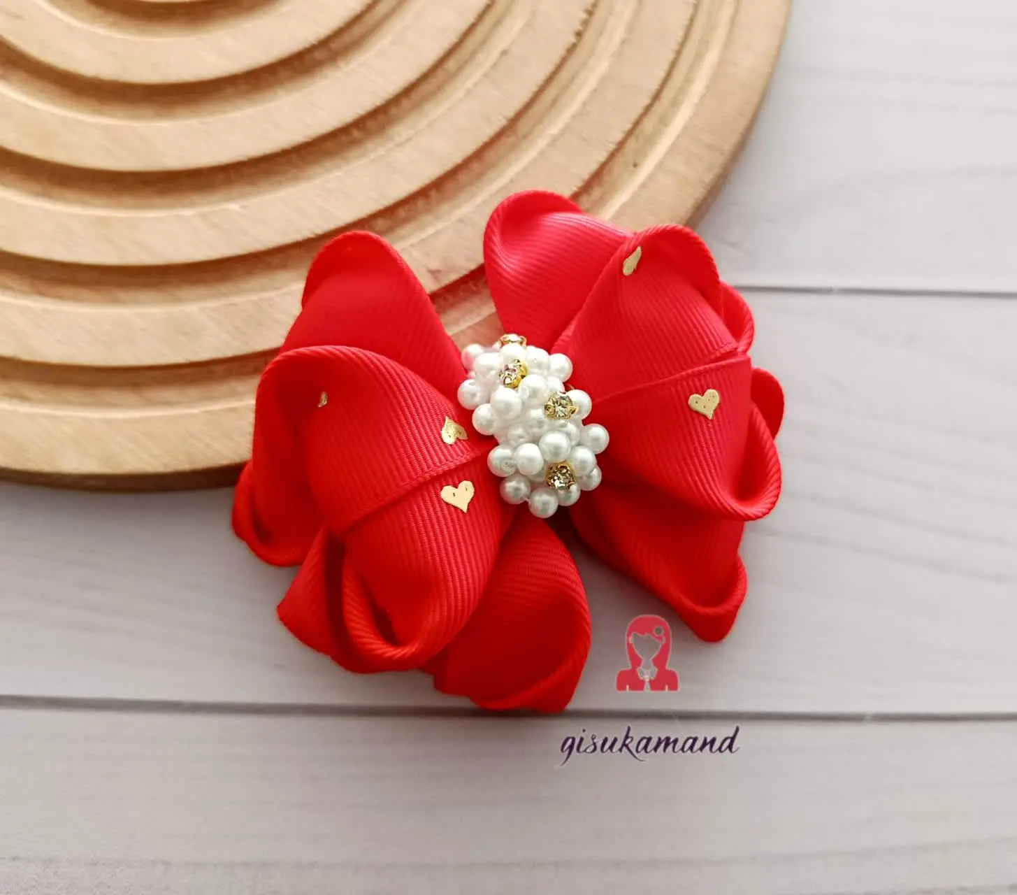 گلسر پفکی قرمز قلبی مروارید...