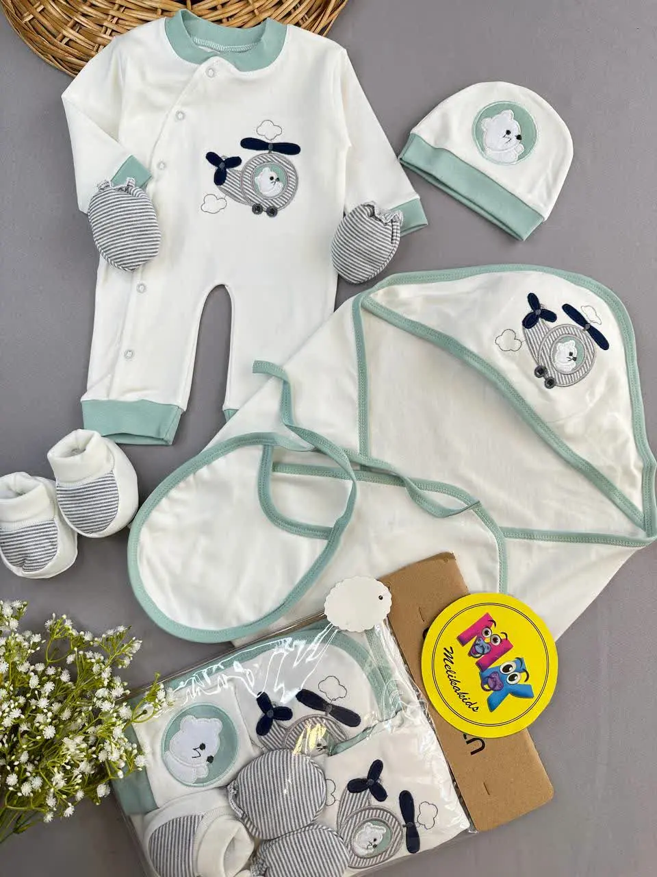 ست هفت تکه بیمارستانی الیزابت طرح خرس خلبان سبز سدری نوزادی و کودک کد ۱۱۷۵۲۰ 
