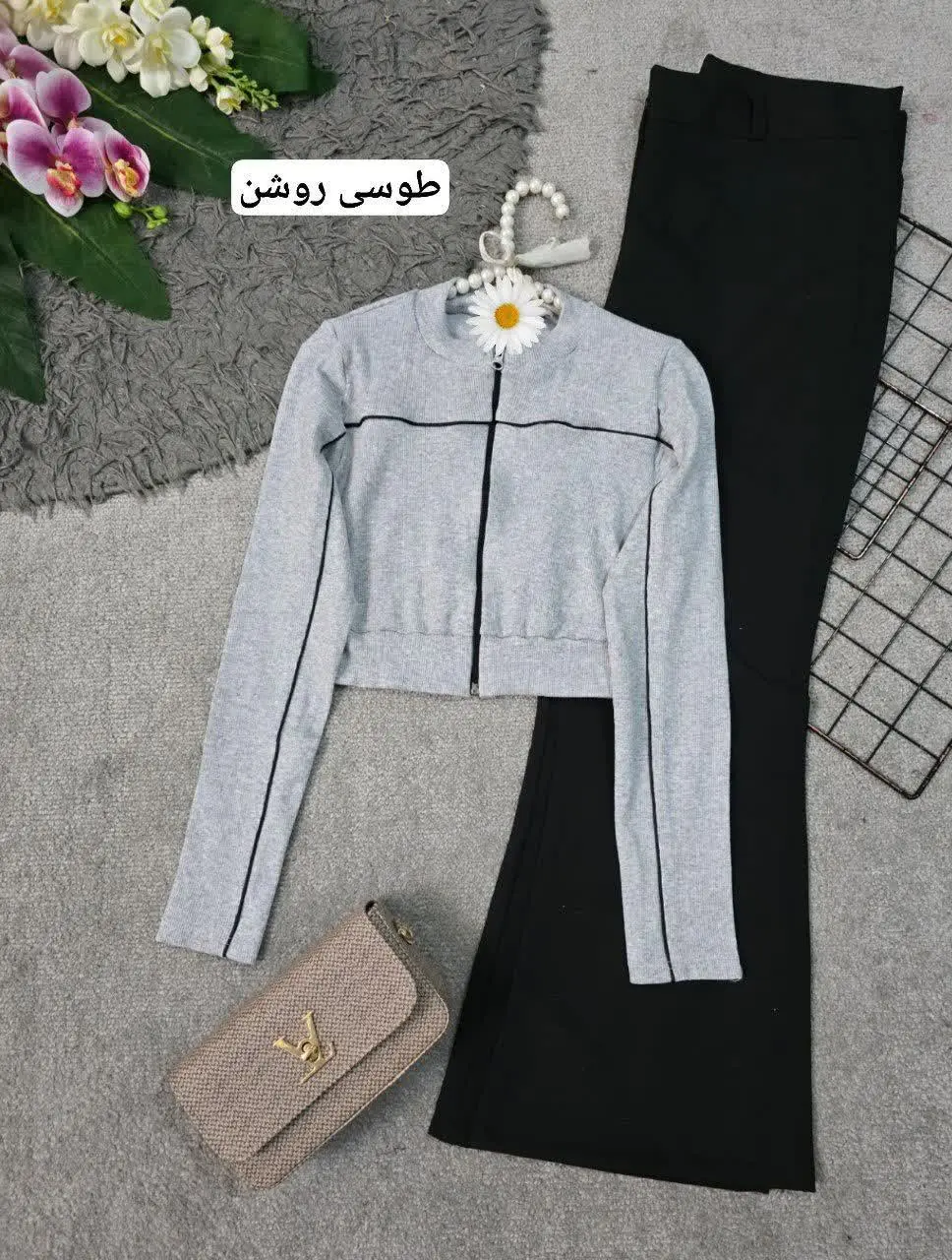 ❤️رنگ بندی: سفید, طوسی تیره...