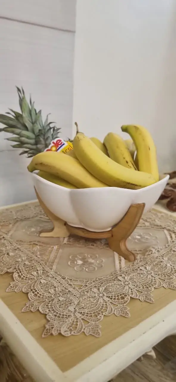 سالاد و میوه خوری آوینا 
