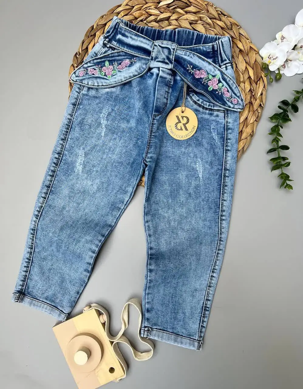 شلوار جین کشی با کیفیت
