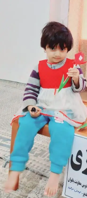 نام شرکت کننده: نازنین زهرا تجلی
