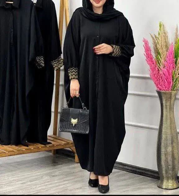 ⭕نام: عبایی الیزه خاتون 
