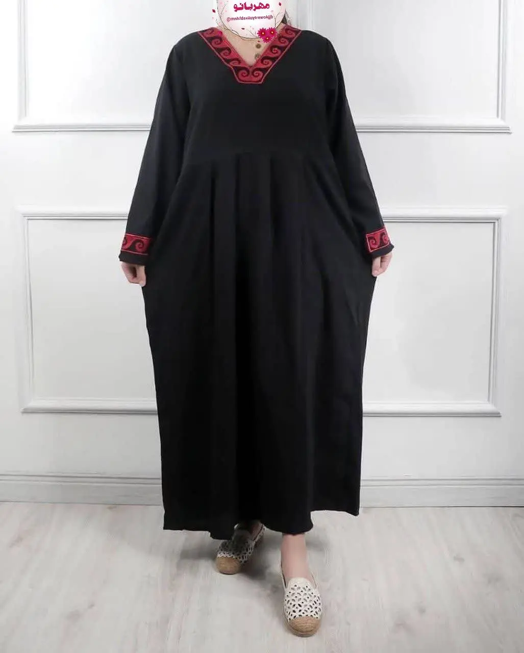 پیراهن گلدوزی 
