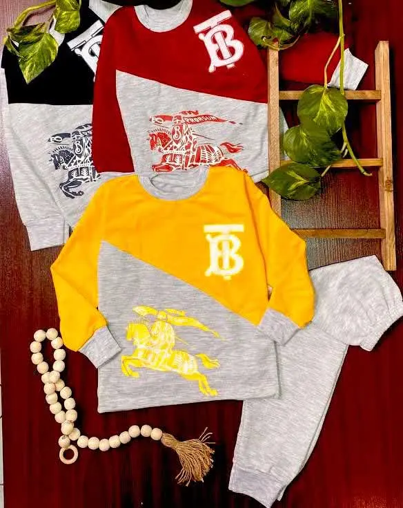 👕سایز: ۳۵,۴۰ 🍍🫐۲ مدل
