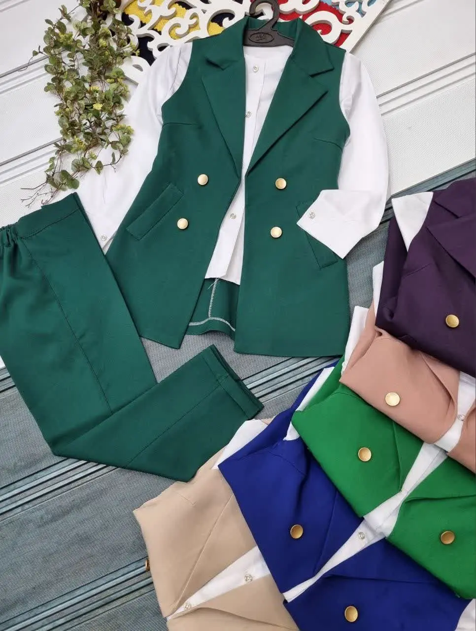 🇮🇷🧥🧶👗👚👔🎽👕👖💎

