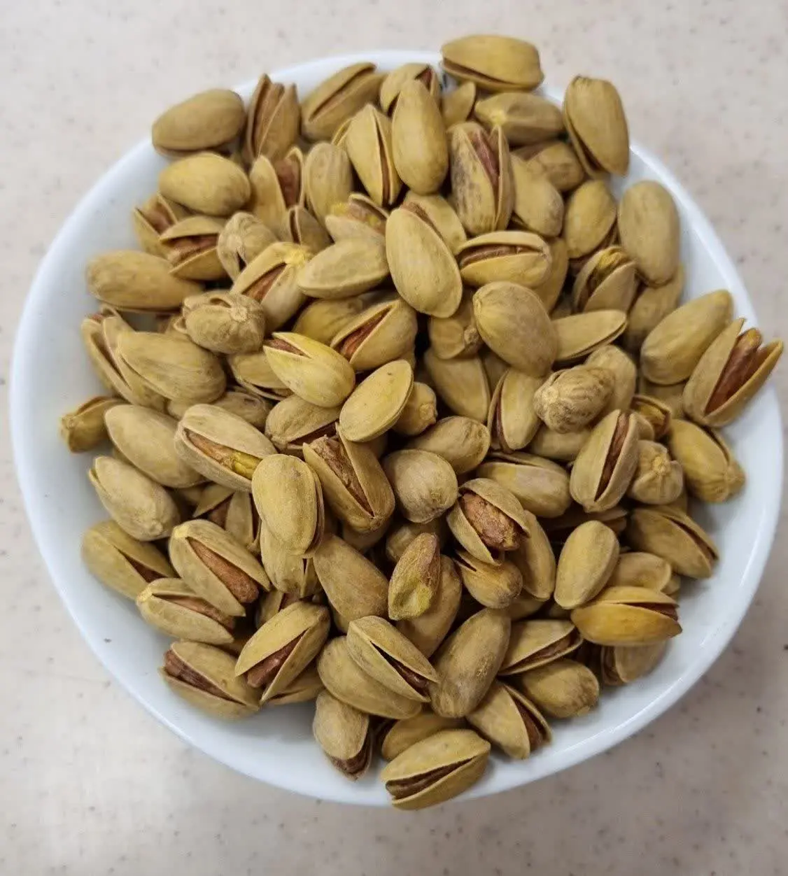 پسته اکبری شور
