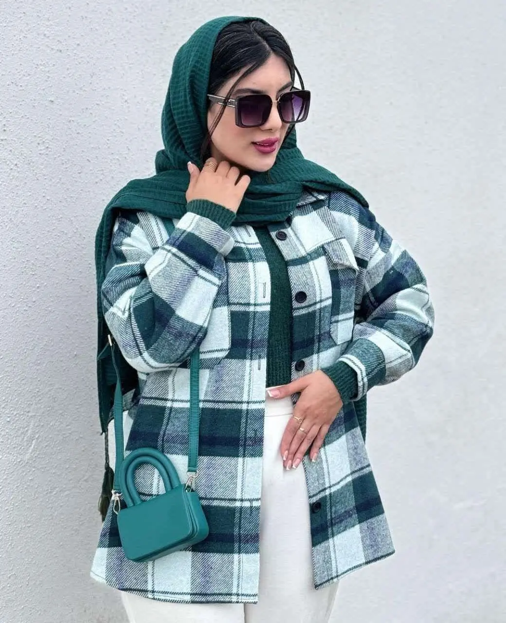 نام: شکت موهر دار
