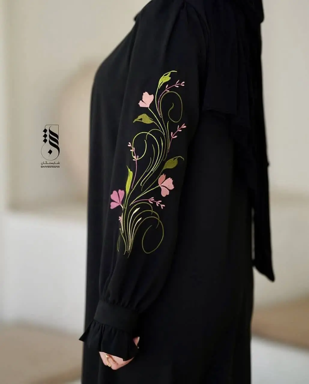 👚 نام: عبا فرشته