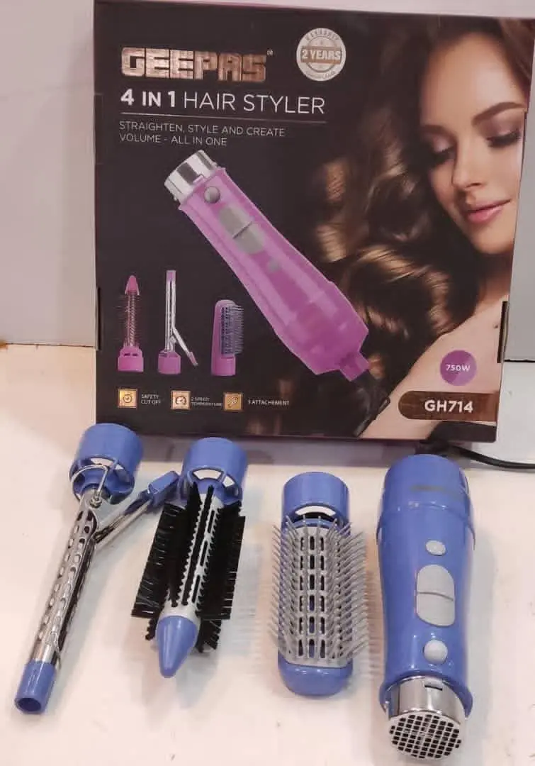 سشوار شانه ای سه کاره جیپاس...