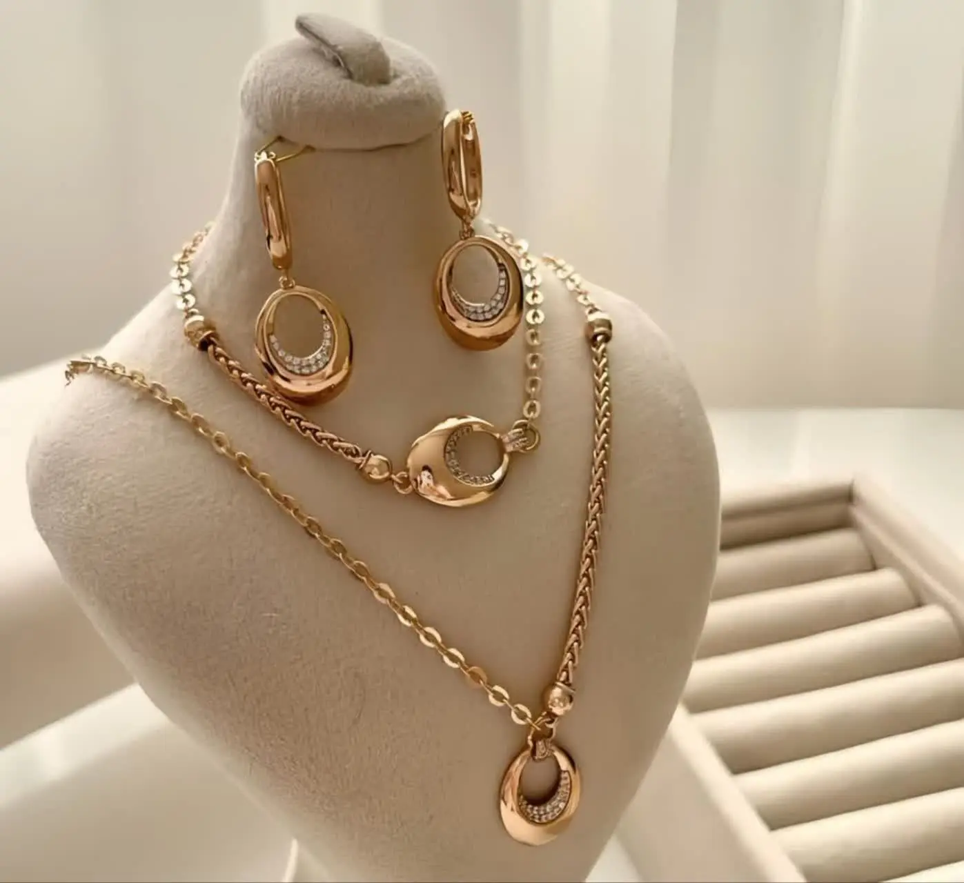 🔸 ارتفاع گوشواره:۳٫۳ سانت