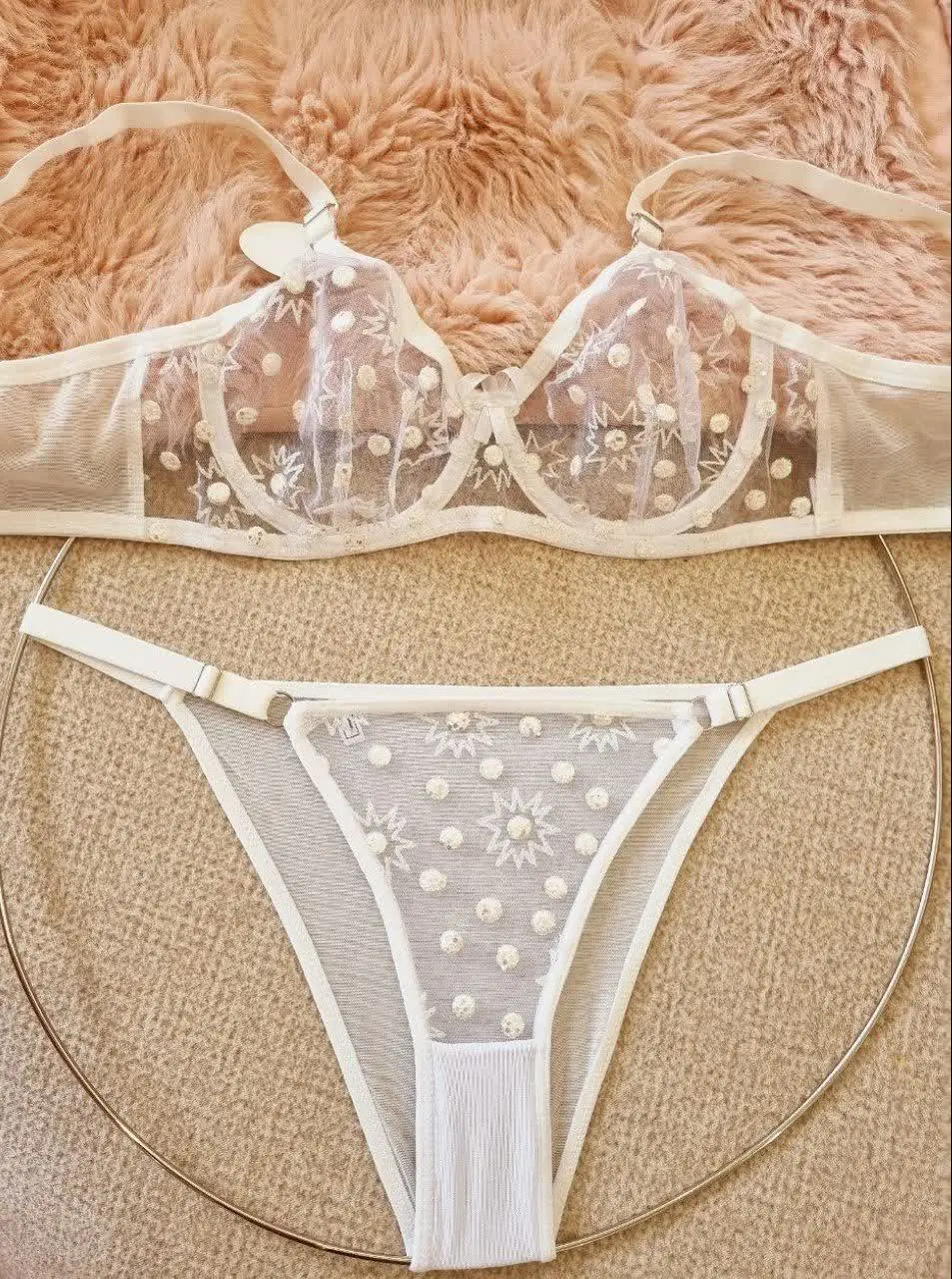 ست تمام شیشهای بدننما آوردم...