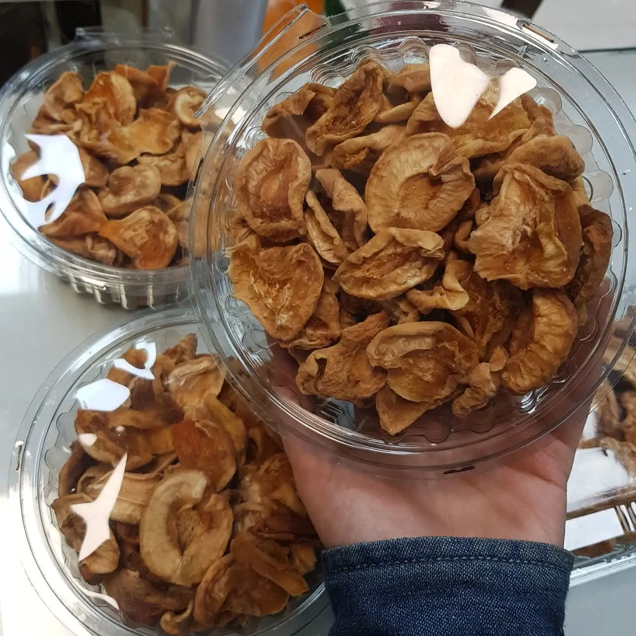 قیمت هر بسته ۱۳۰