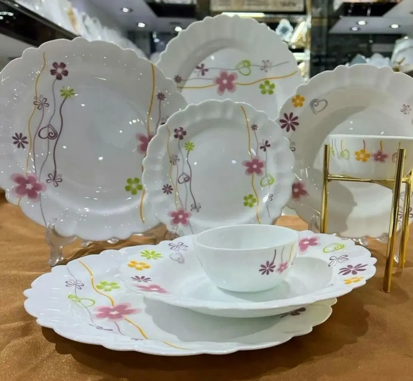 ۴ سرویس ارکوپال 
