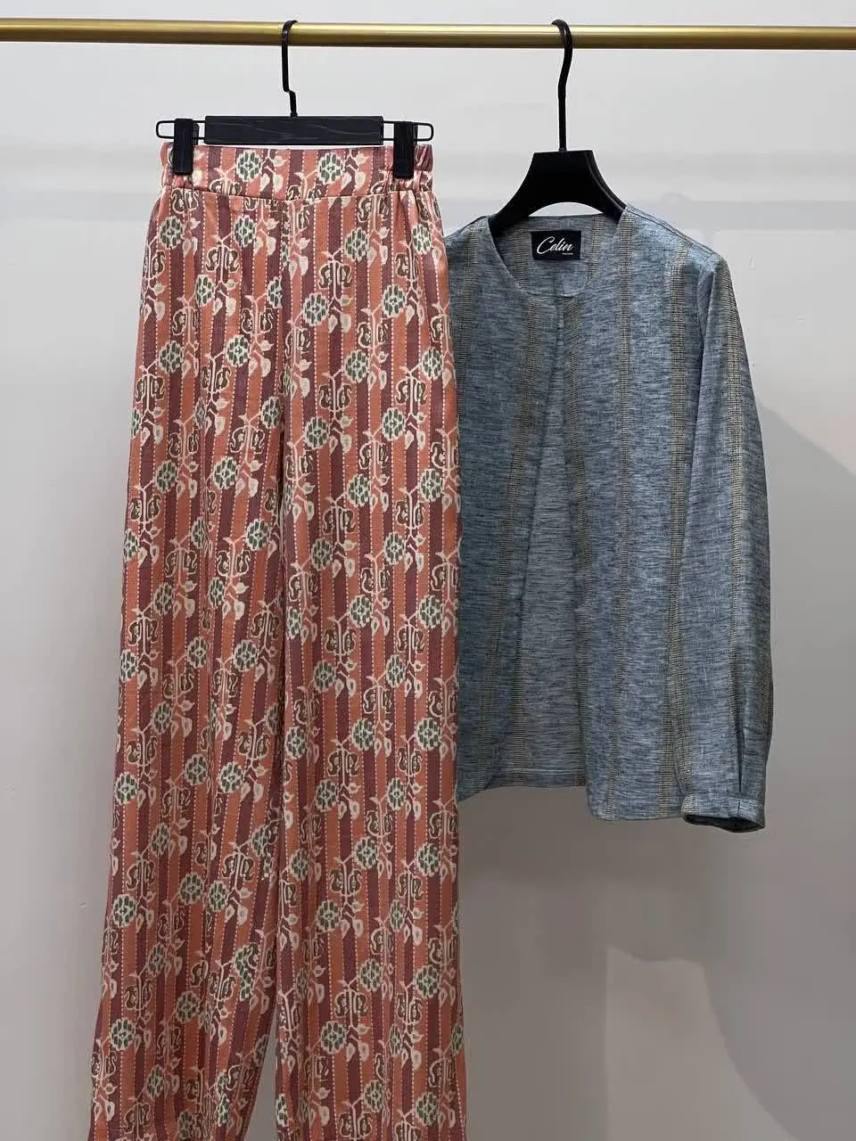 🌻مانتو تاکاسو 👇
