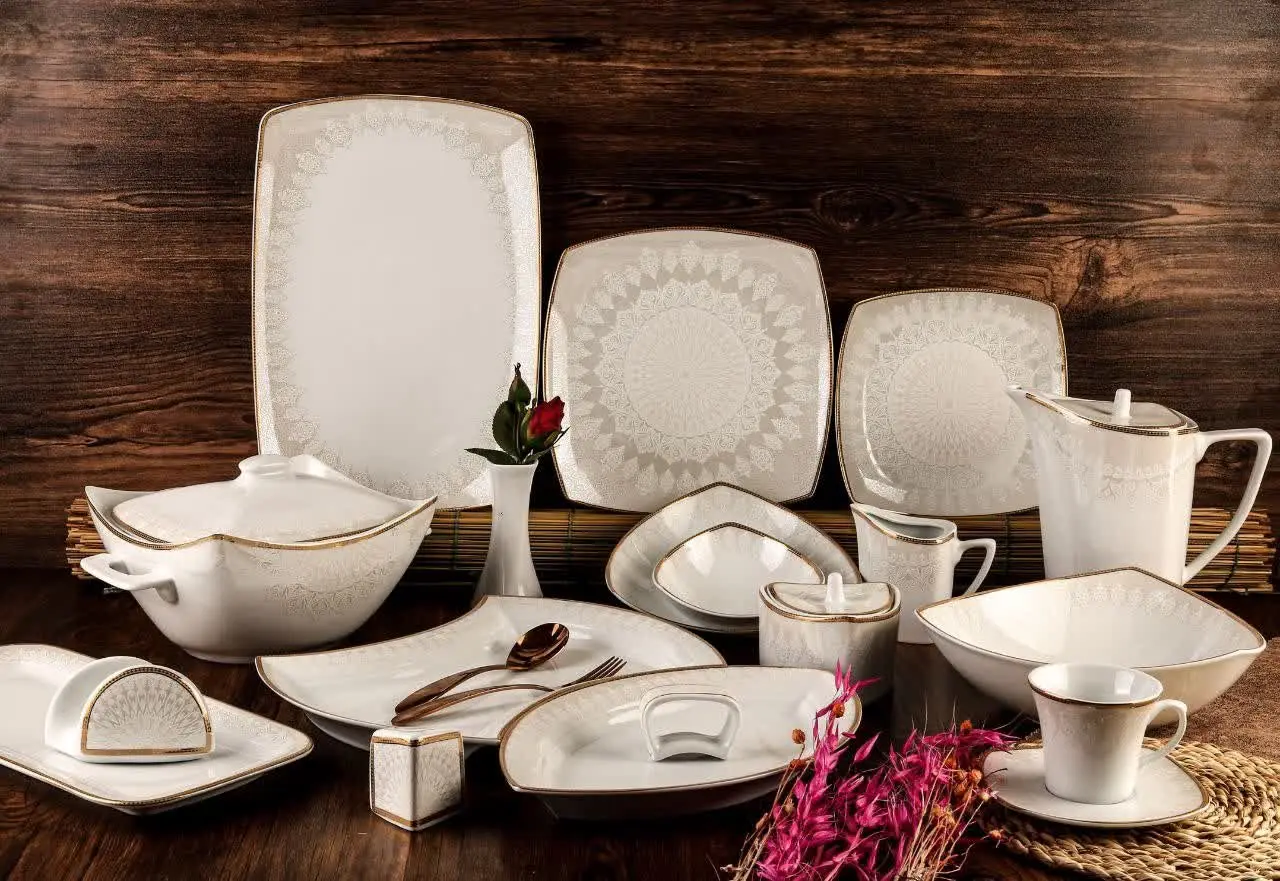 ♨️ نام طرح: آندیا طلایی
