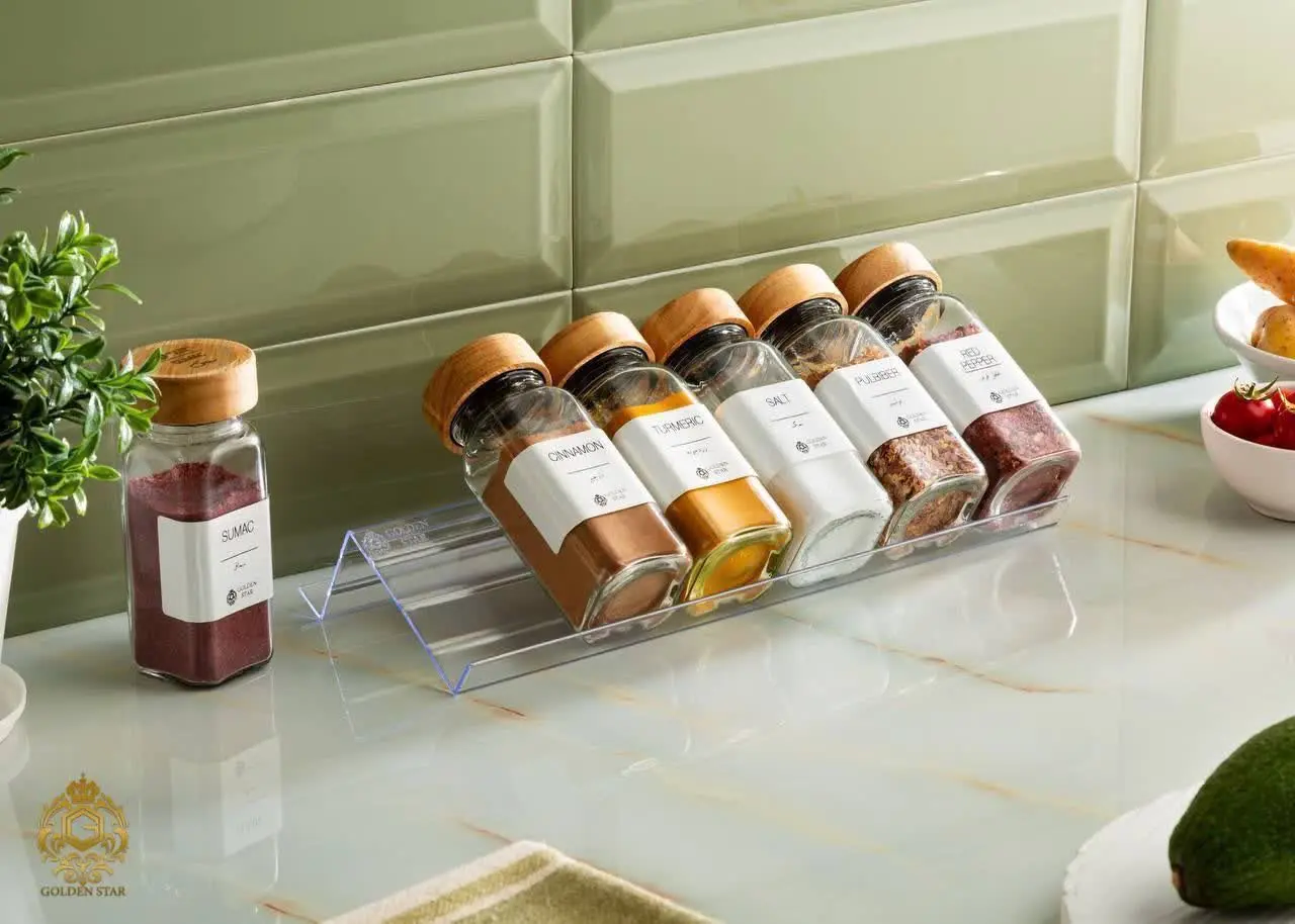 استند مکارتی 
