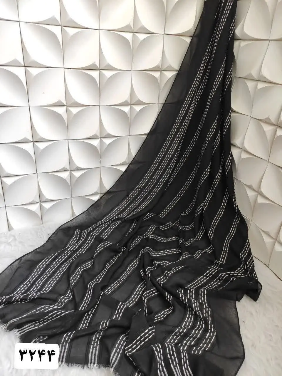 شال نخی طرح‌دار 🌸 
