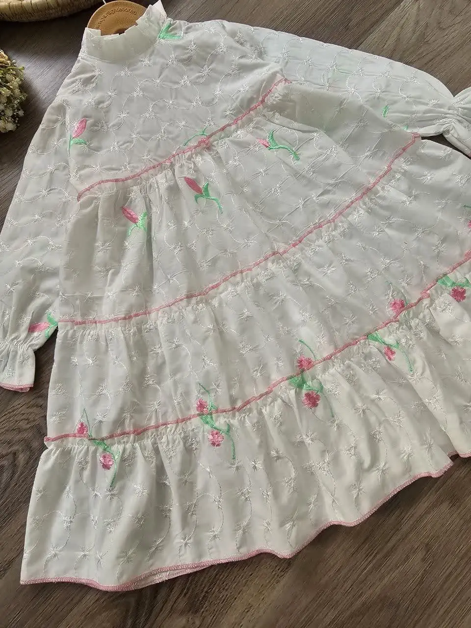 جنس کار کتان خامه دوزی