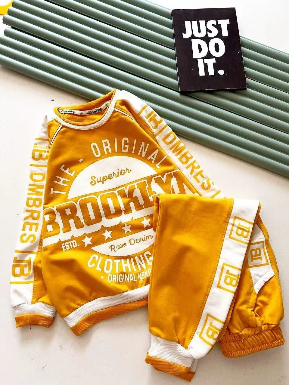 👚 نام: ست پسرانه نواردار