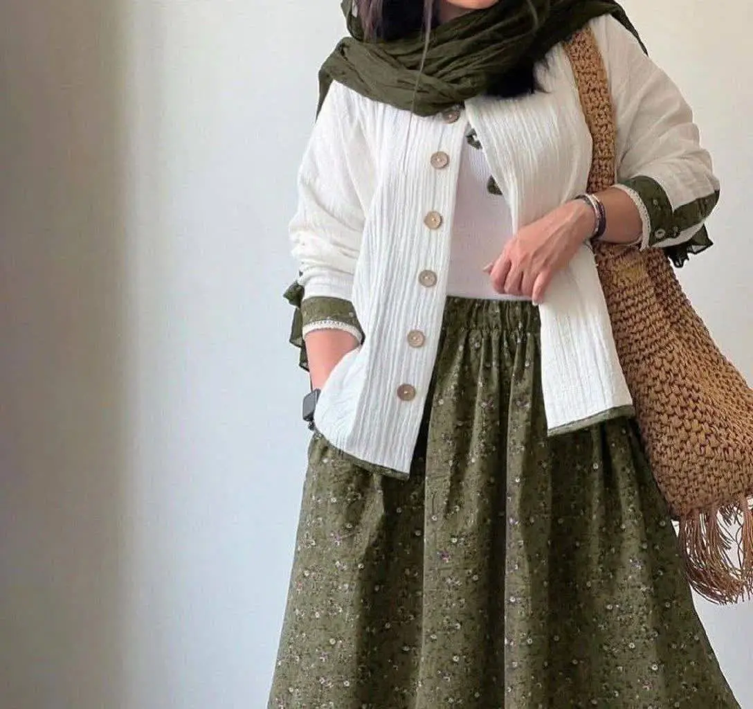 سلاااااام سلاااااااام، کت و دامن شیک، خنک، سبک و بسیار کاربردی که خیلی دوستش دارید🎀
