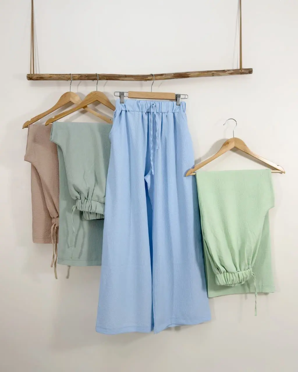 🛍 شلوار زنانه طرح هرمیون