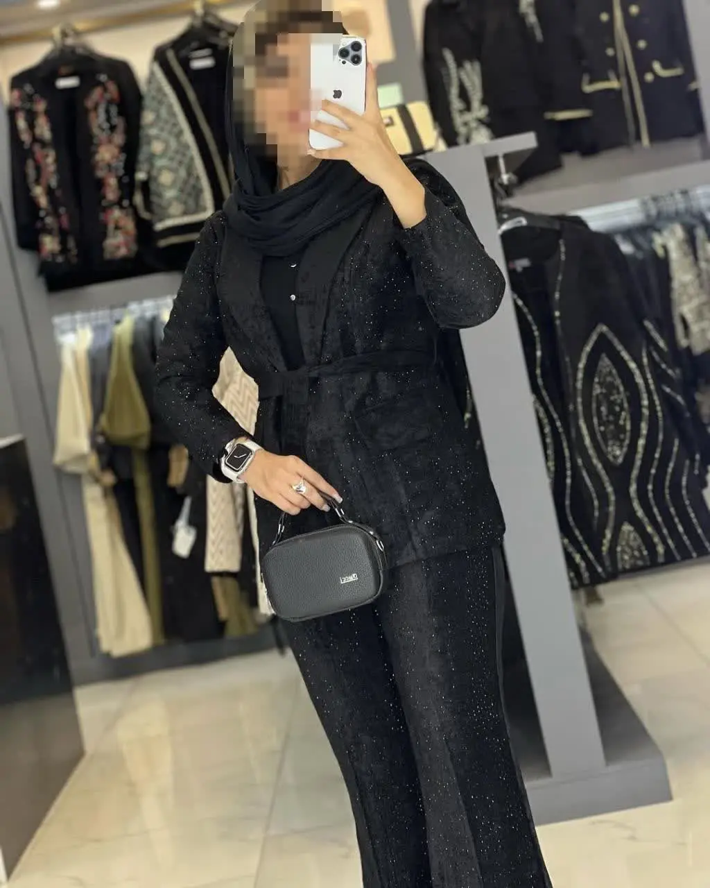 ☔️نام: کت شلوار مخمل یقه انگلیسی نگین مشکی
