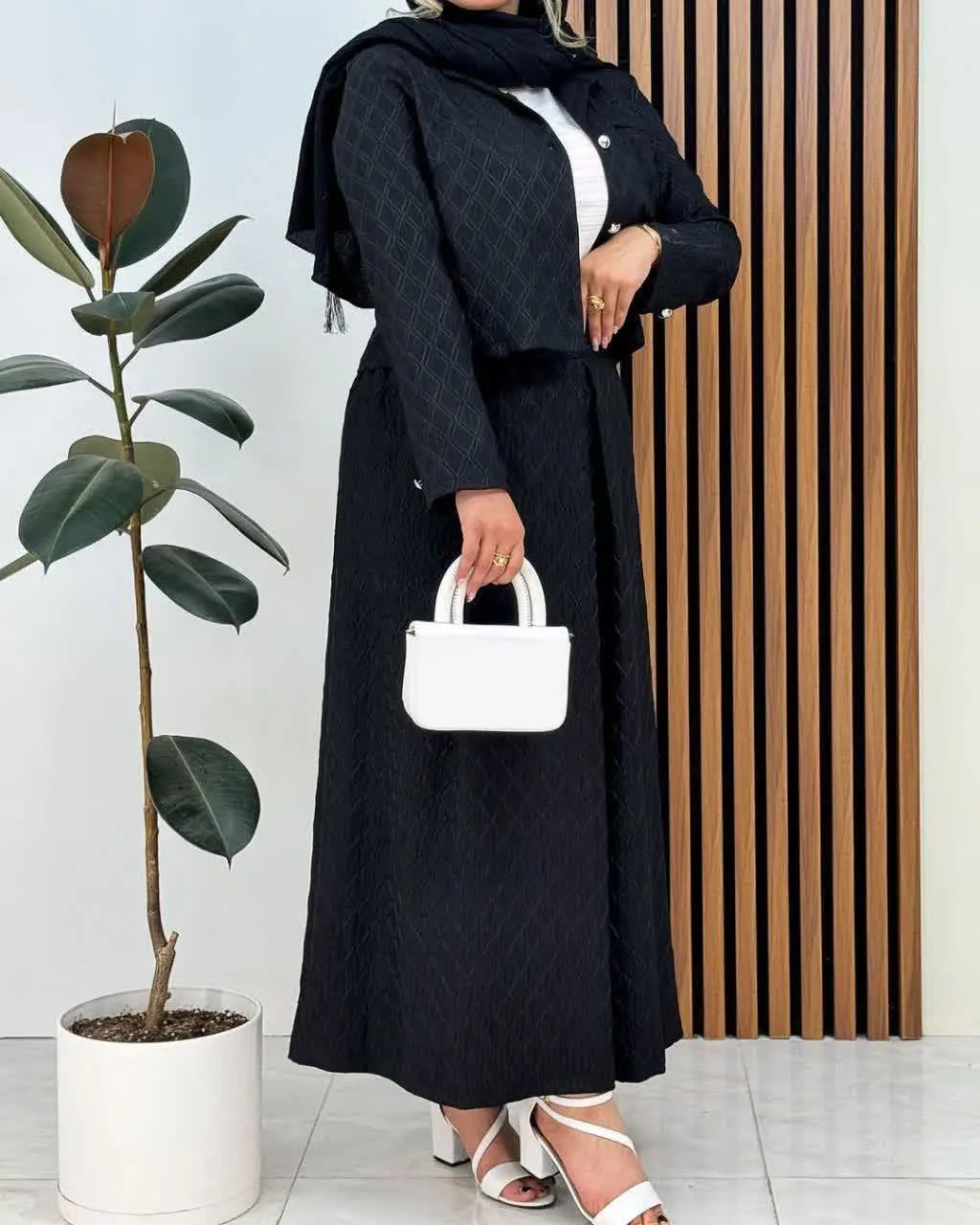 👚 نام: کت دامن طرح لوزی
