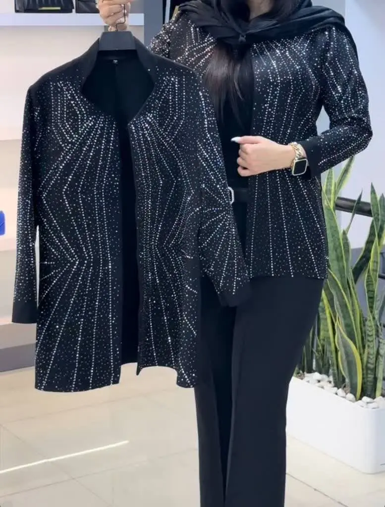 👚 نام: کت مهرانا
