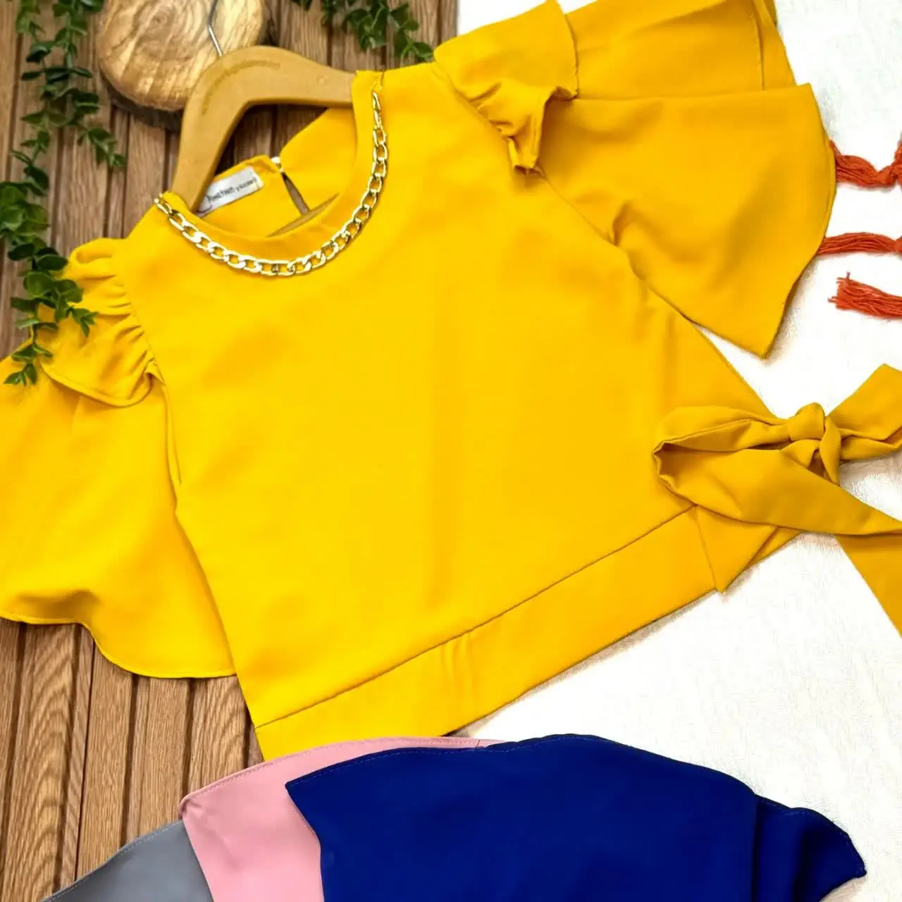 شومیز مدل کراپ مازراتی
