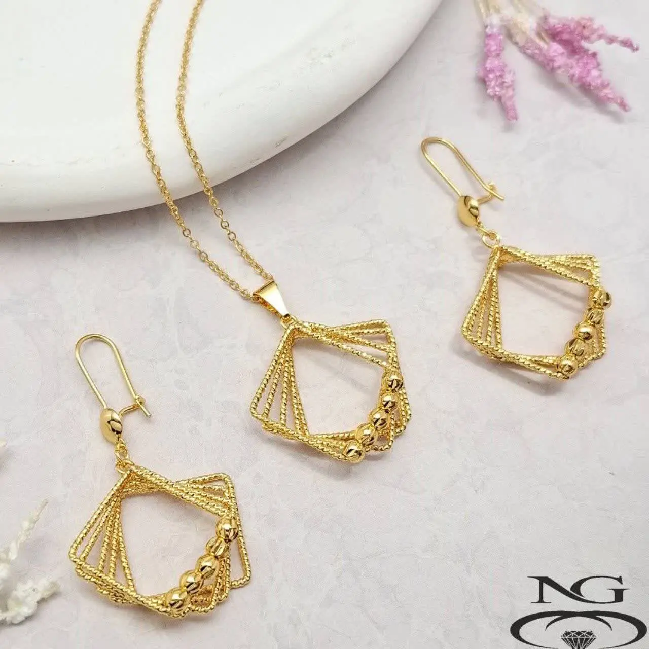 #نیمست. NG کد ۱۸۰۷
