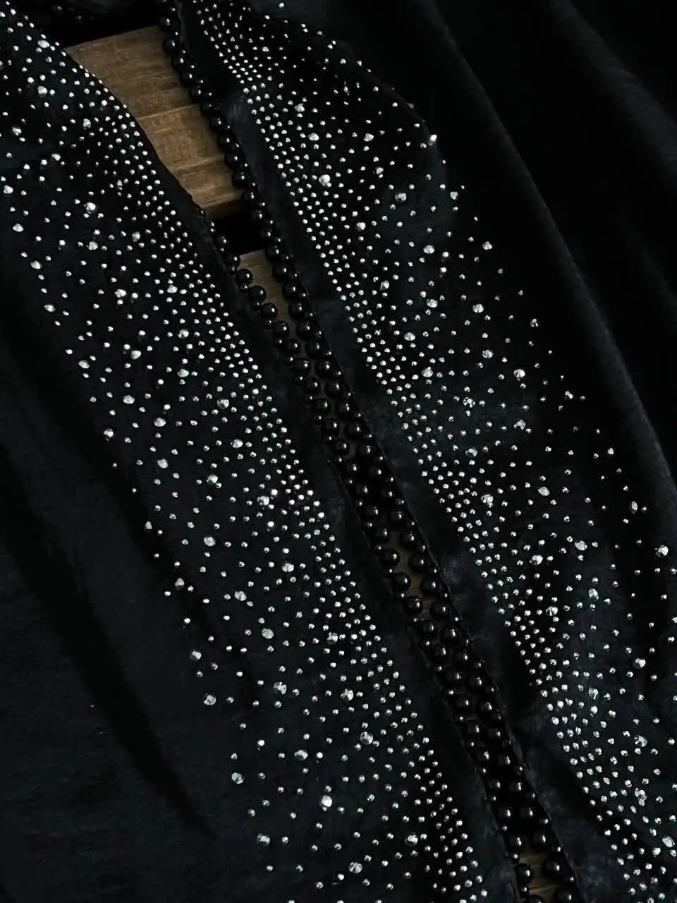 💢 شال کوپرا حاشیه نگین+مروارید
