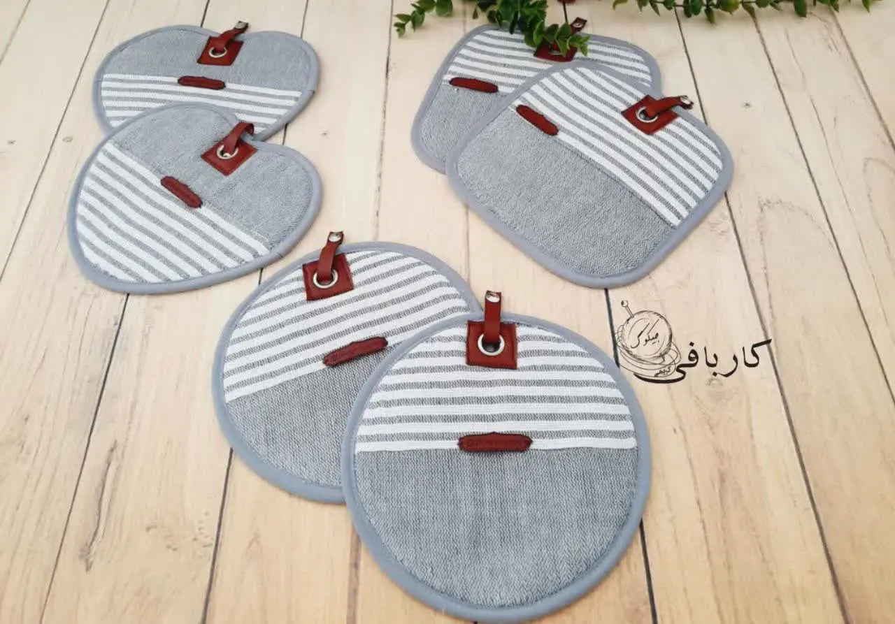 این مدلها با پانچ چرم طراحی شده 
