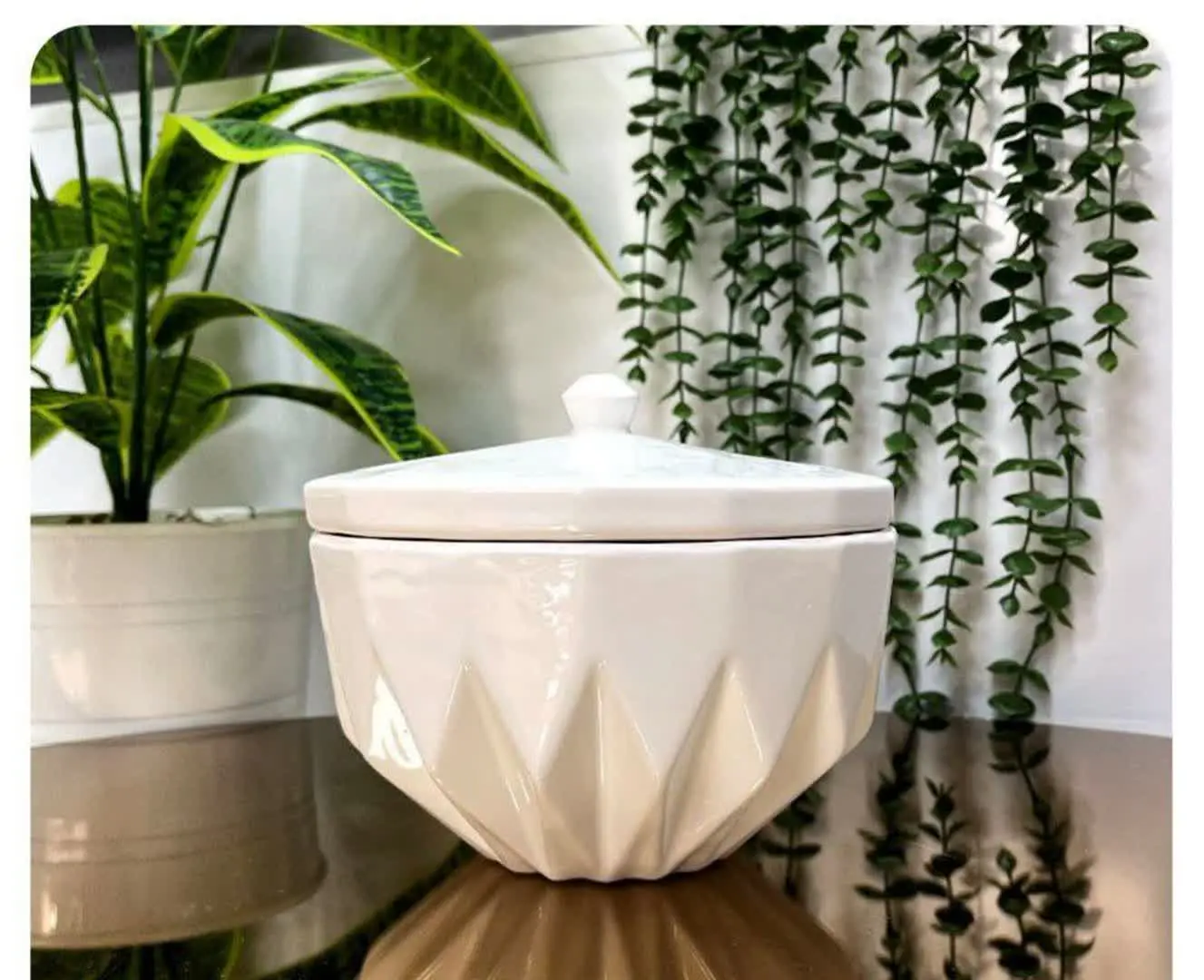 #شکلات خوری دربدار الماسی 
