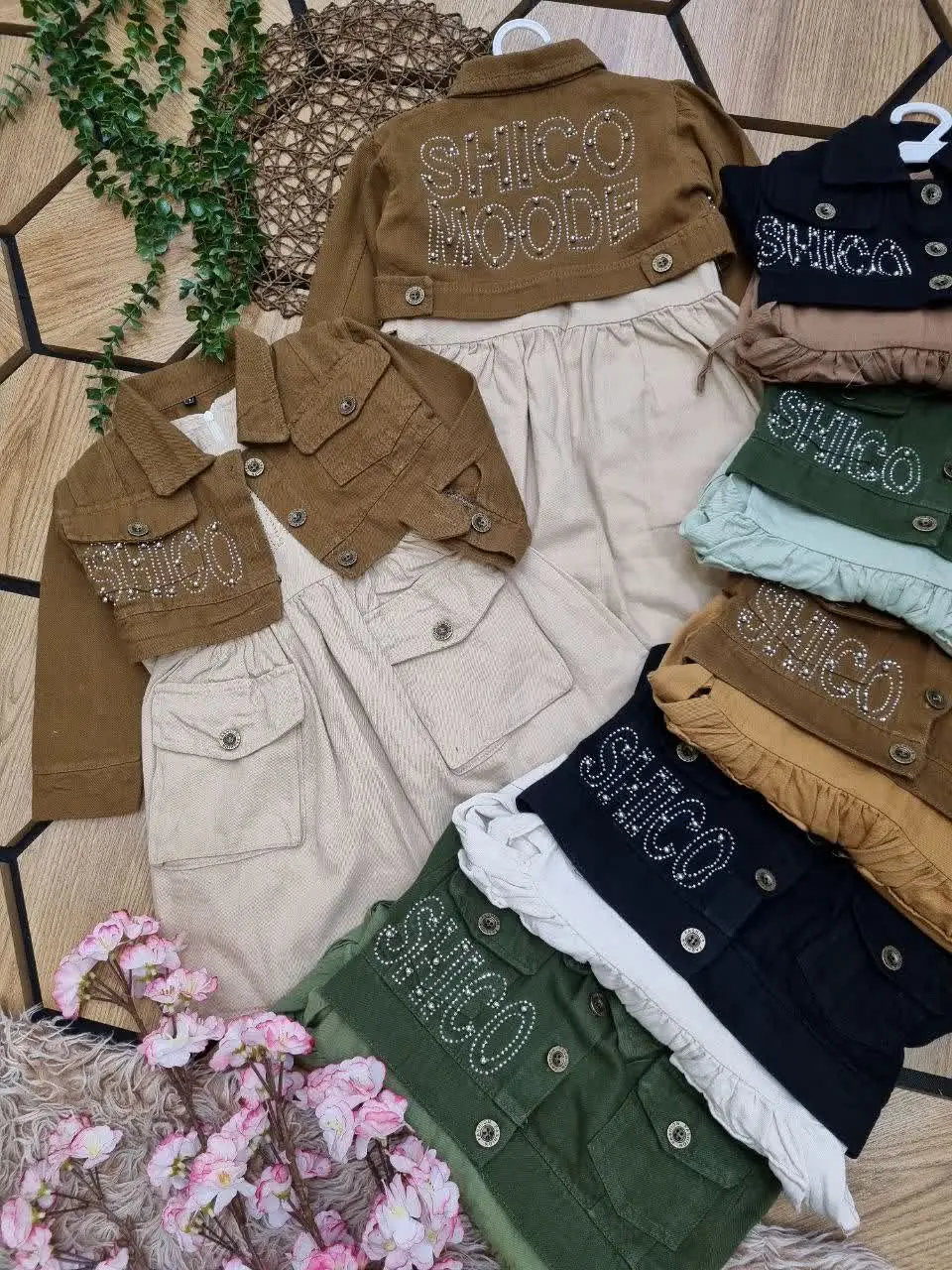 🇮🇷🧥🧶👗👚👔🎽👕👖💎
