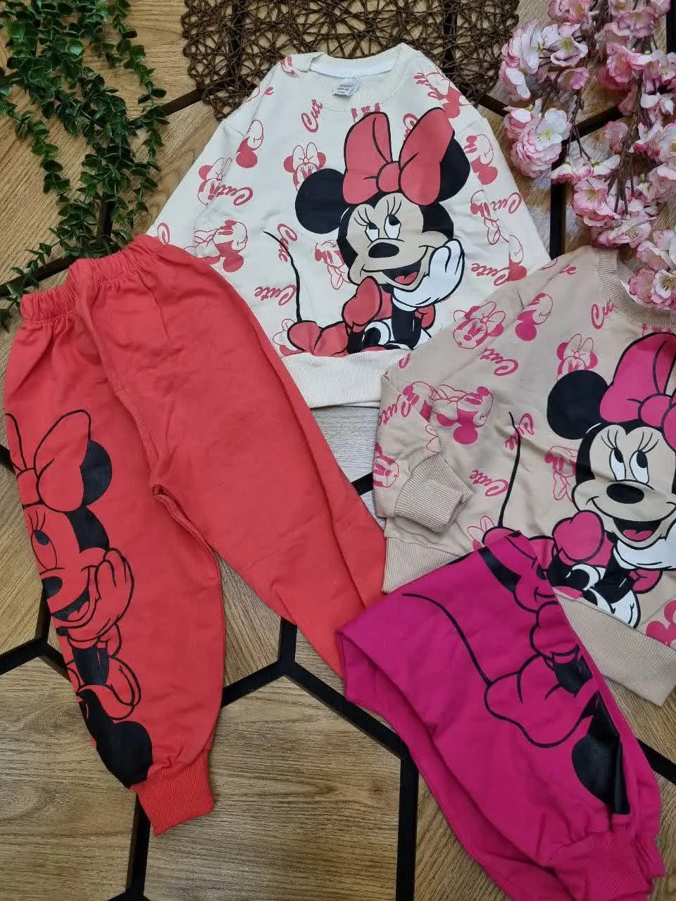 🇮🇷🧥🧶👗👚👔🎽👕👖💎
