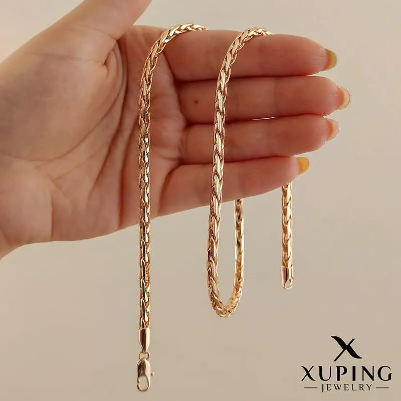 زنجیر بافت طرح طلا از برند...