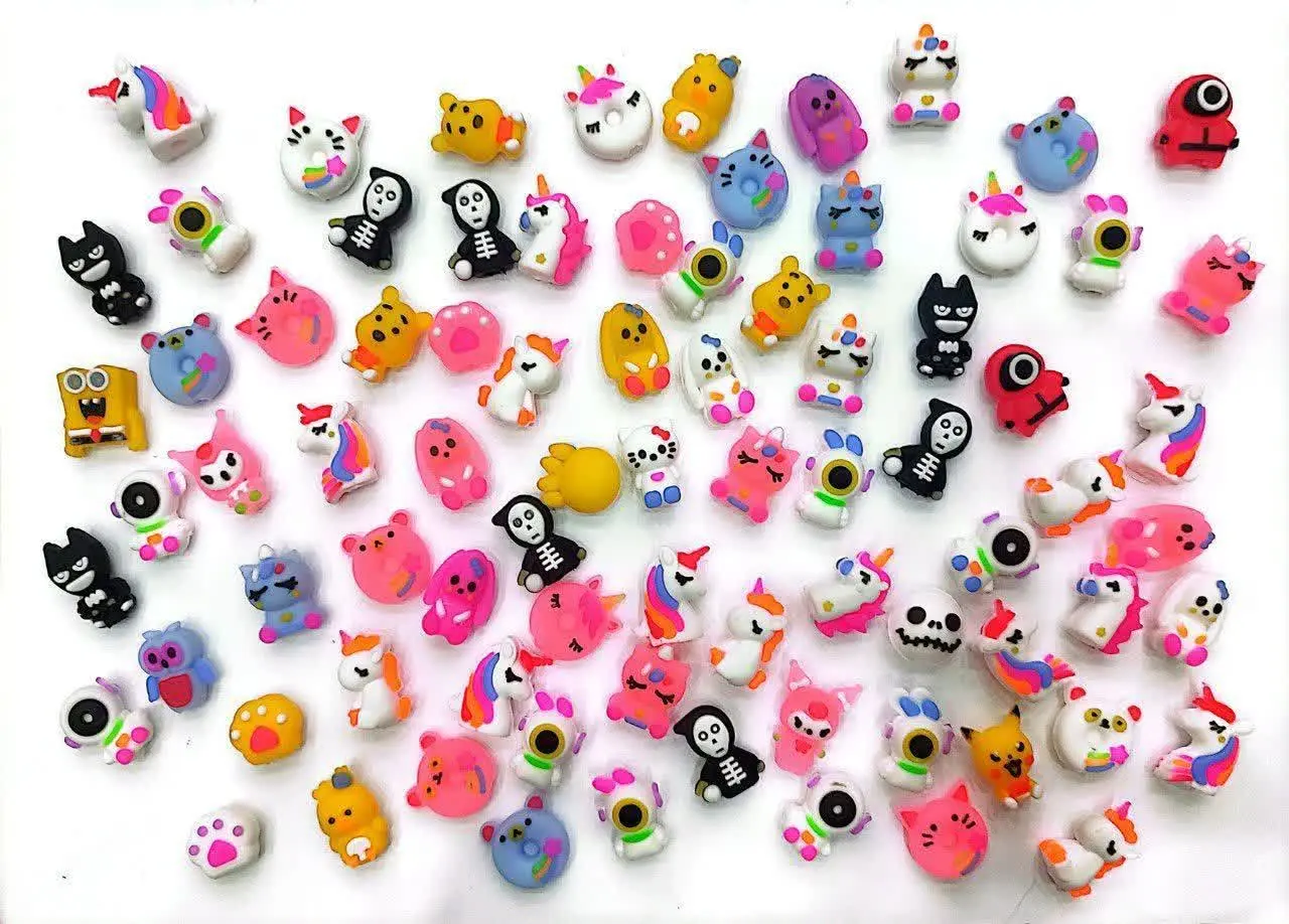 سرمدادی سیلیکونی فانتزی در طرح‌ها و شکل‌های متنوع
