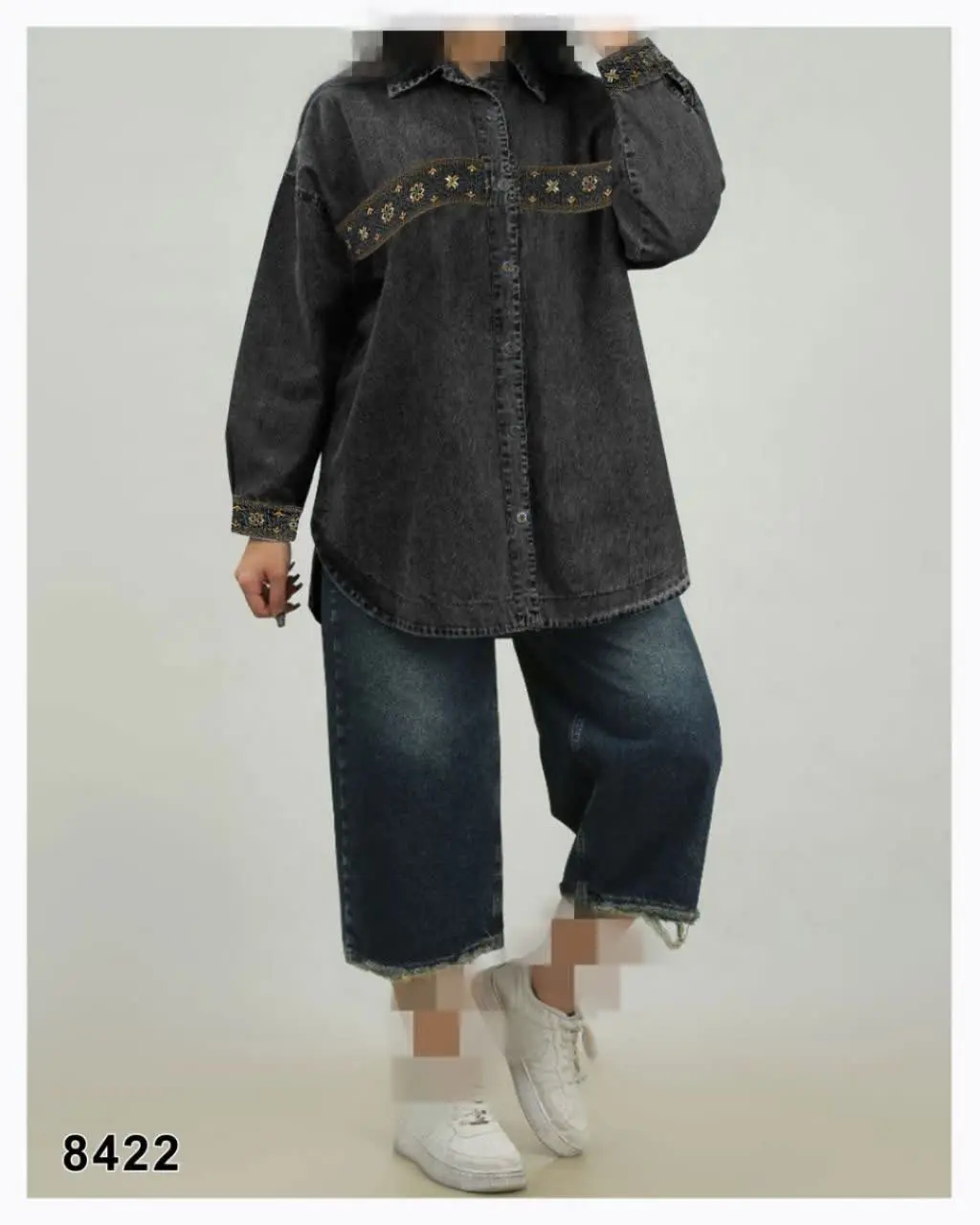 شومیز مانتویی بهاره جین گلدوزی 
