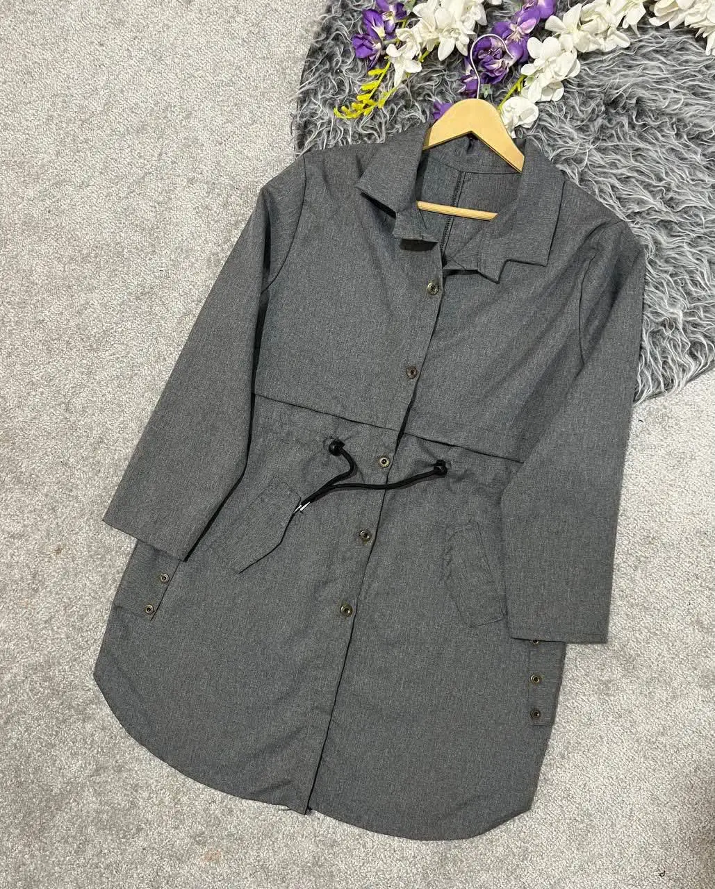 👚 نام: دانشجویی نگار
