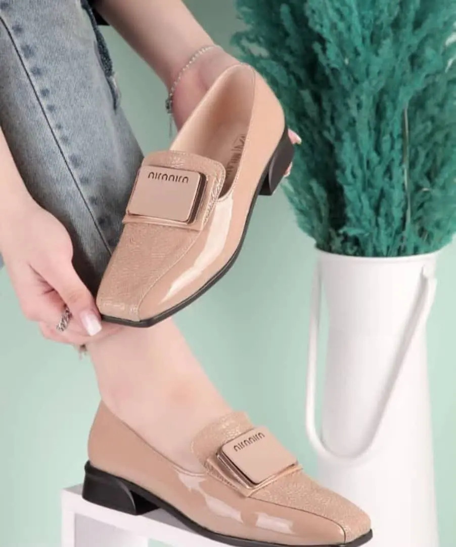 بسیار شیک خوش پا و راحت