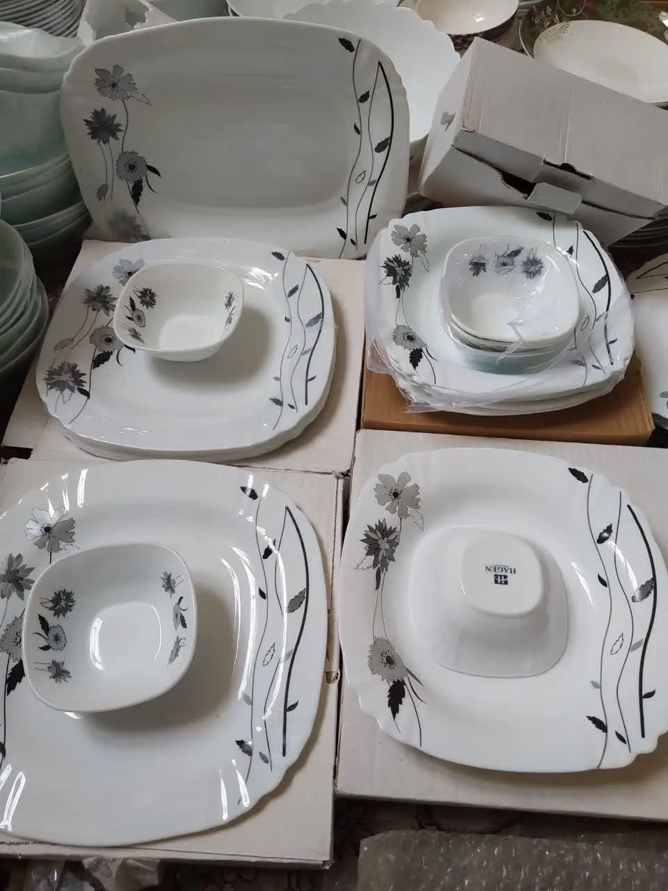 سرویس‌های آرکوپال مدل مشکی نقره‌ای شارژ شد
