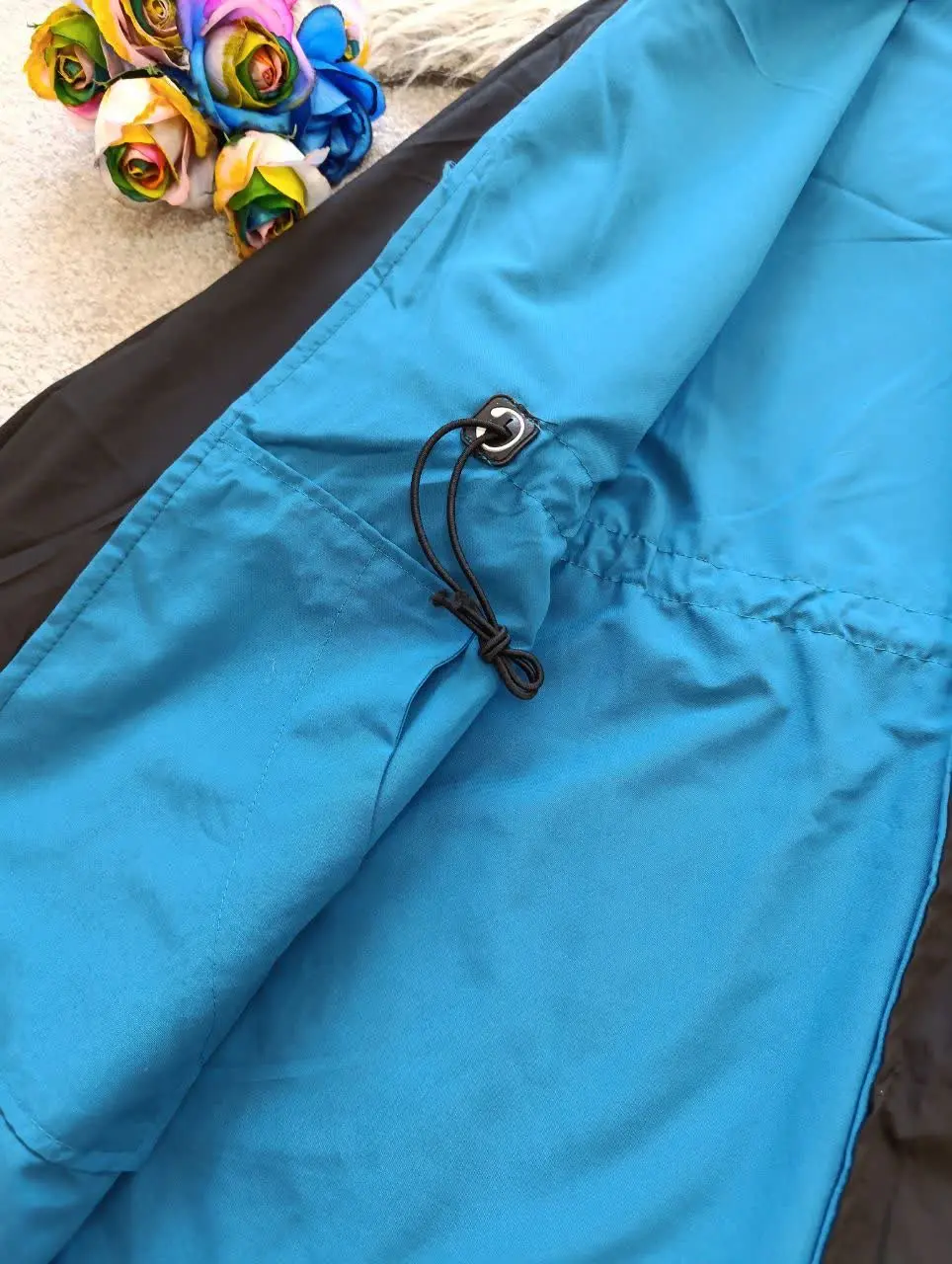 نام: بارانی دو رو 
