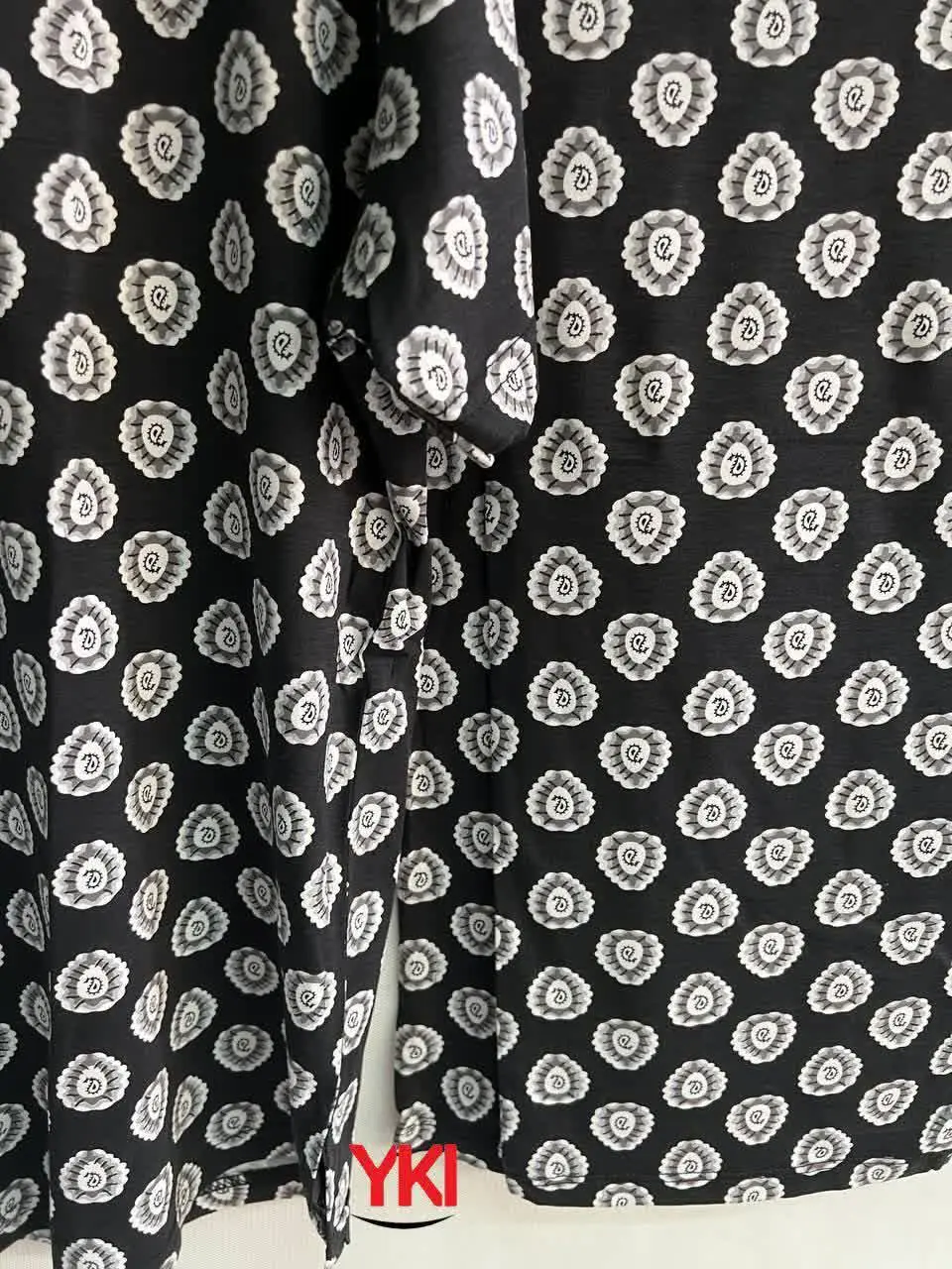 این پارچه مرگ نداره👌 
