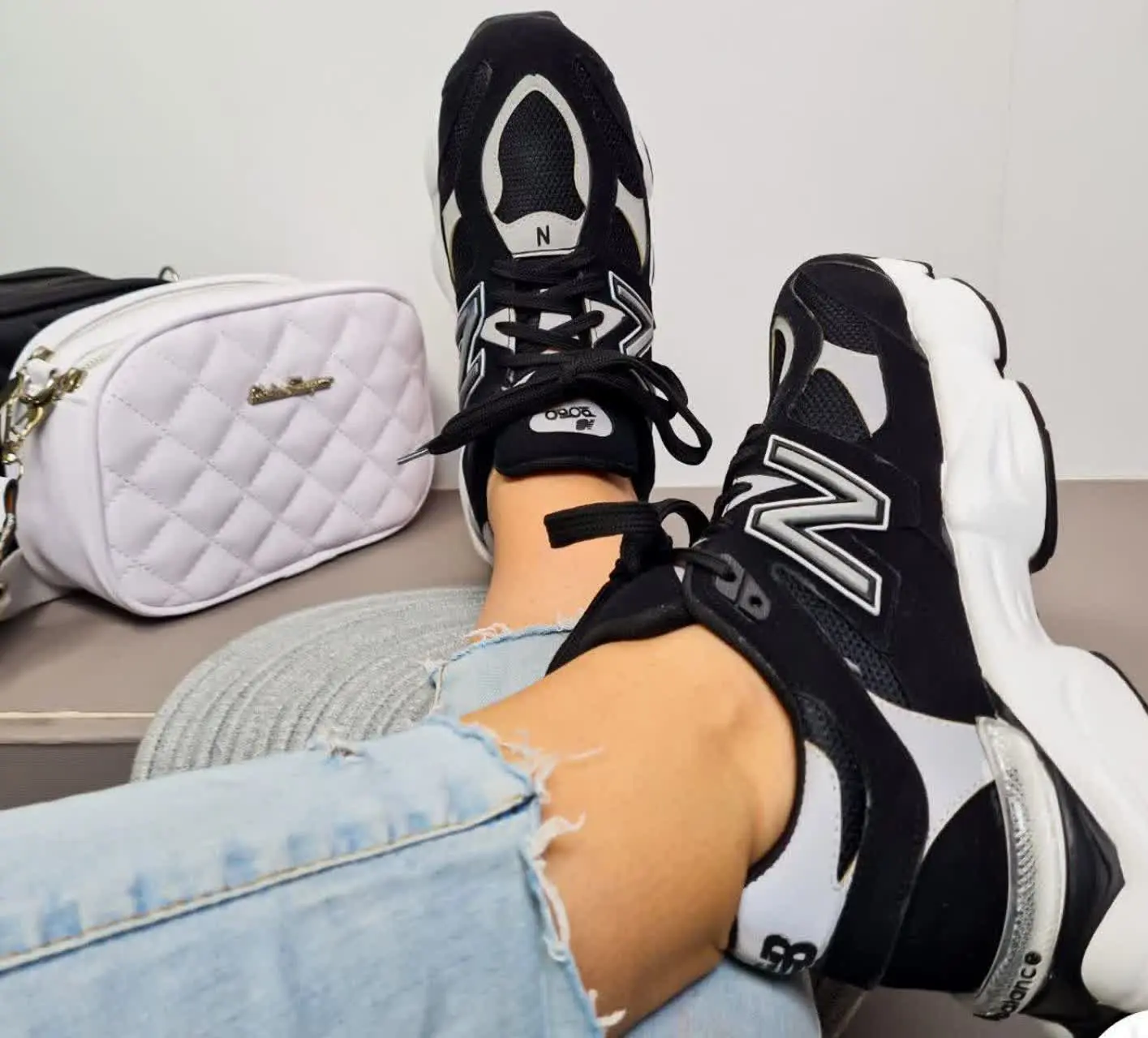 مشکیییی رنگ عشقه 😍
