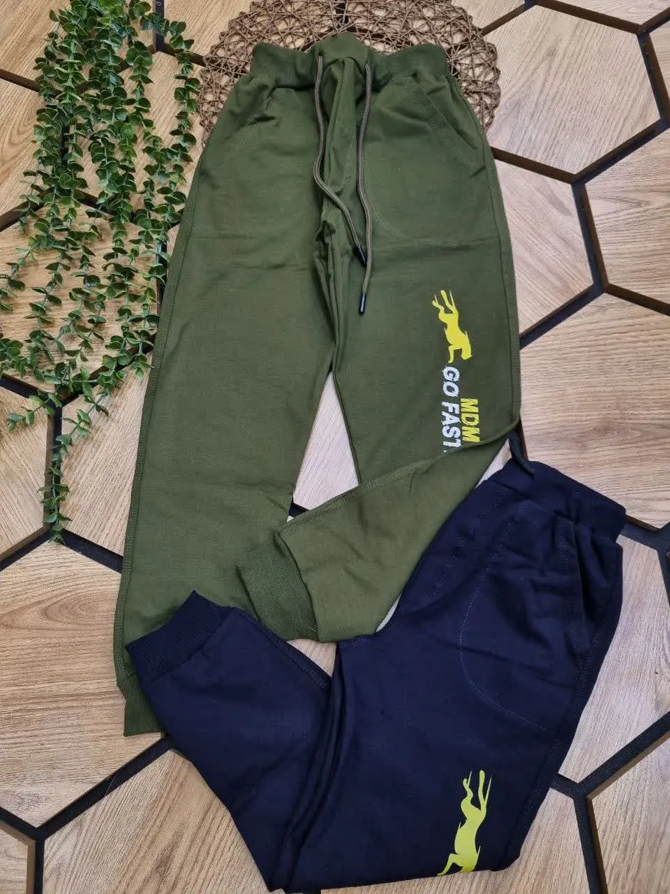 🇮🇷🧥🧶👗👚🎽👕👖👔💎
