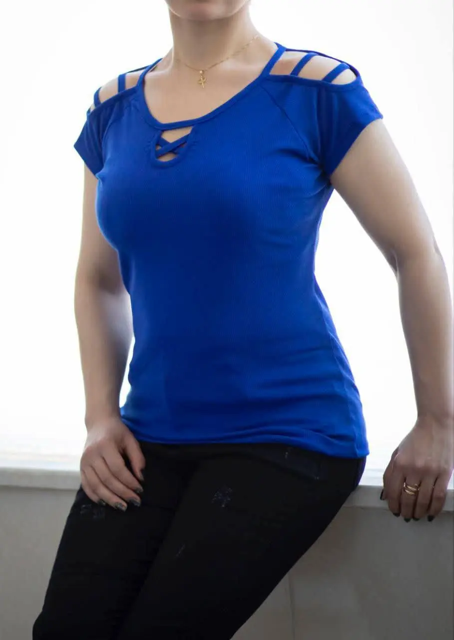 ❇️ تیشرت سرشانه ضربدری
