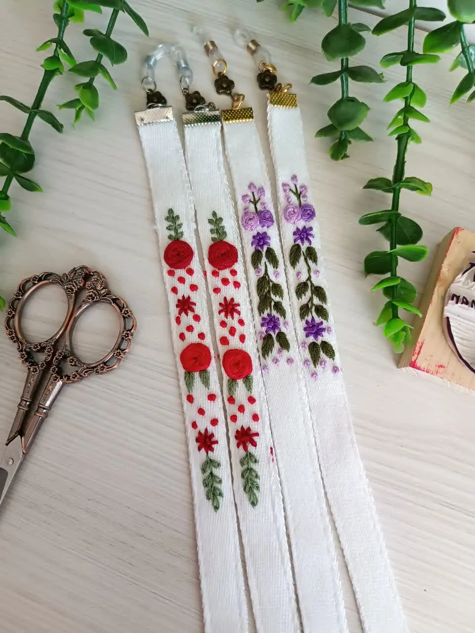 🪷بند عینک سفید 🪷
