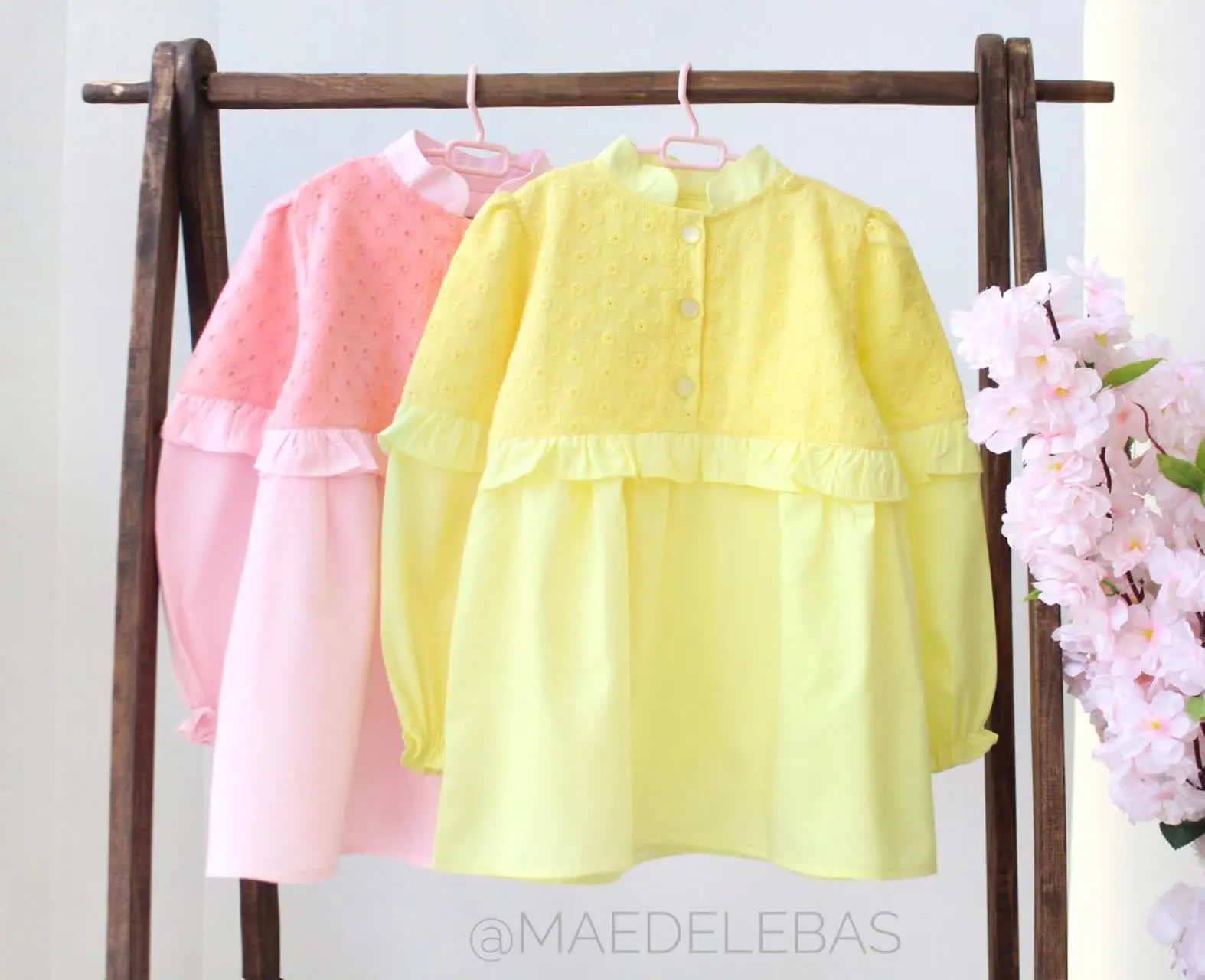 مدل جذاب #نبات که با این پارچه خامه دوزی فوق العاده شده😍😍
