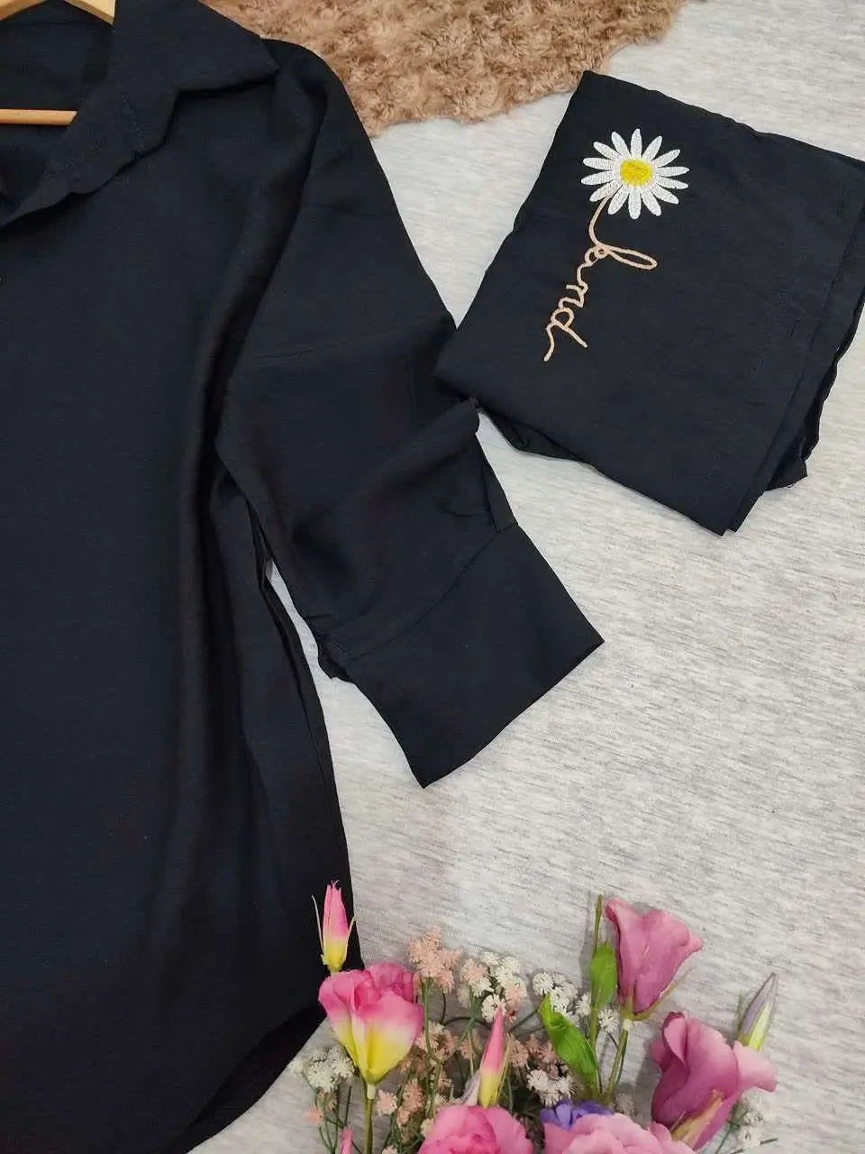 نام: شومیز گلدوزی ۲۰۰۲۴۷
